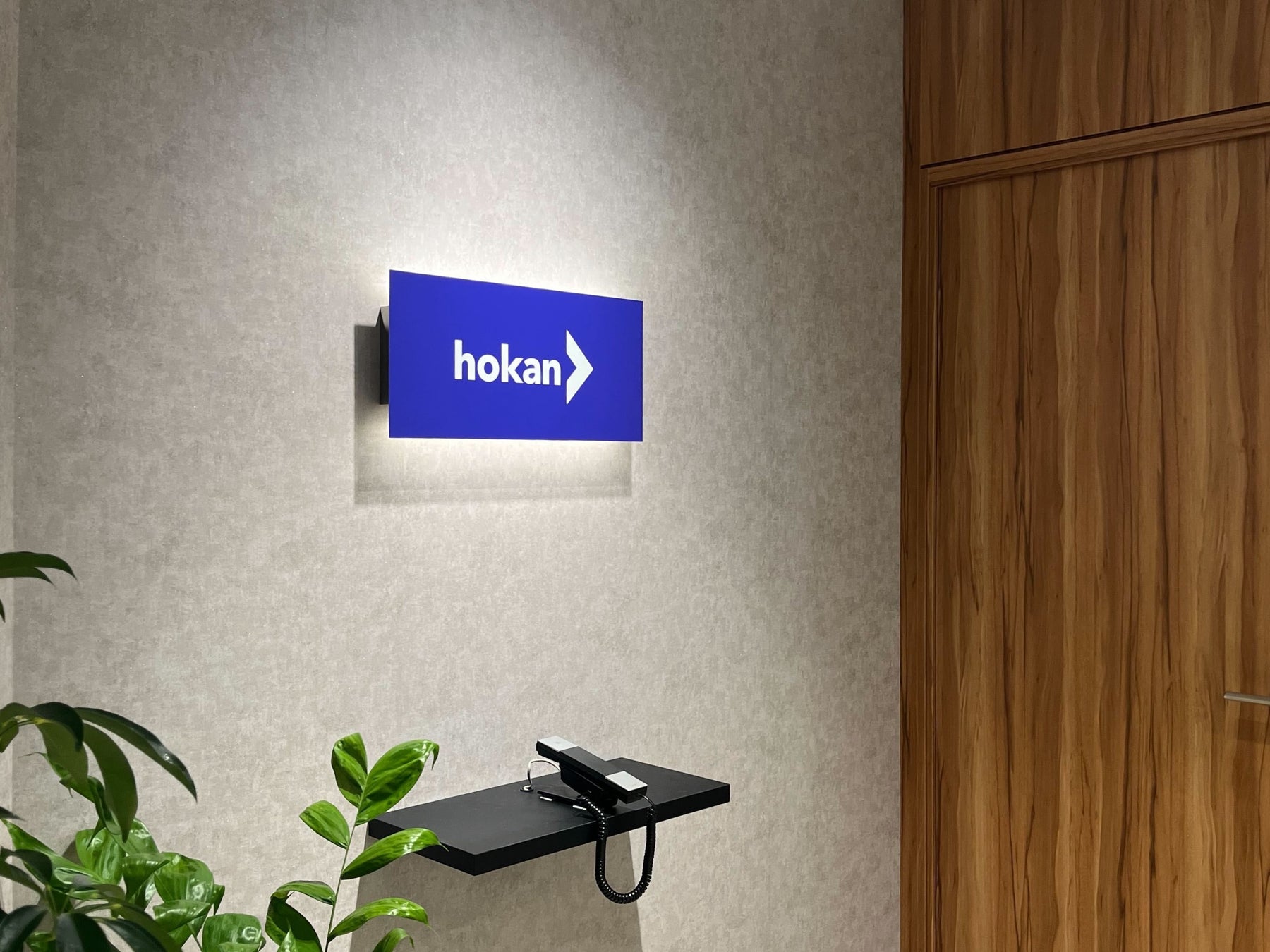 hokan オフィスを増床移転、事業や組織の成長を加速