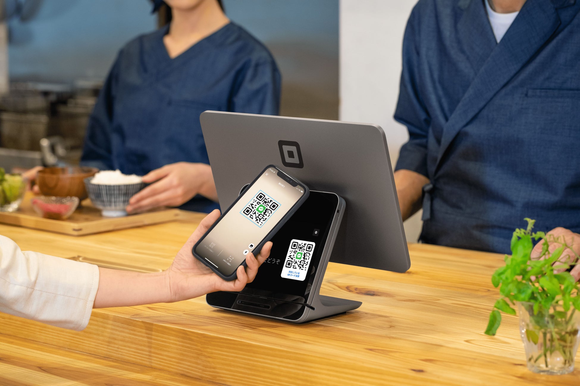 Square、主要7種のQRコード決済が可能に