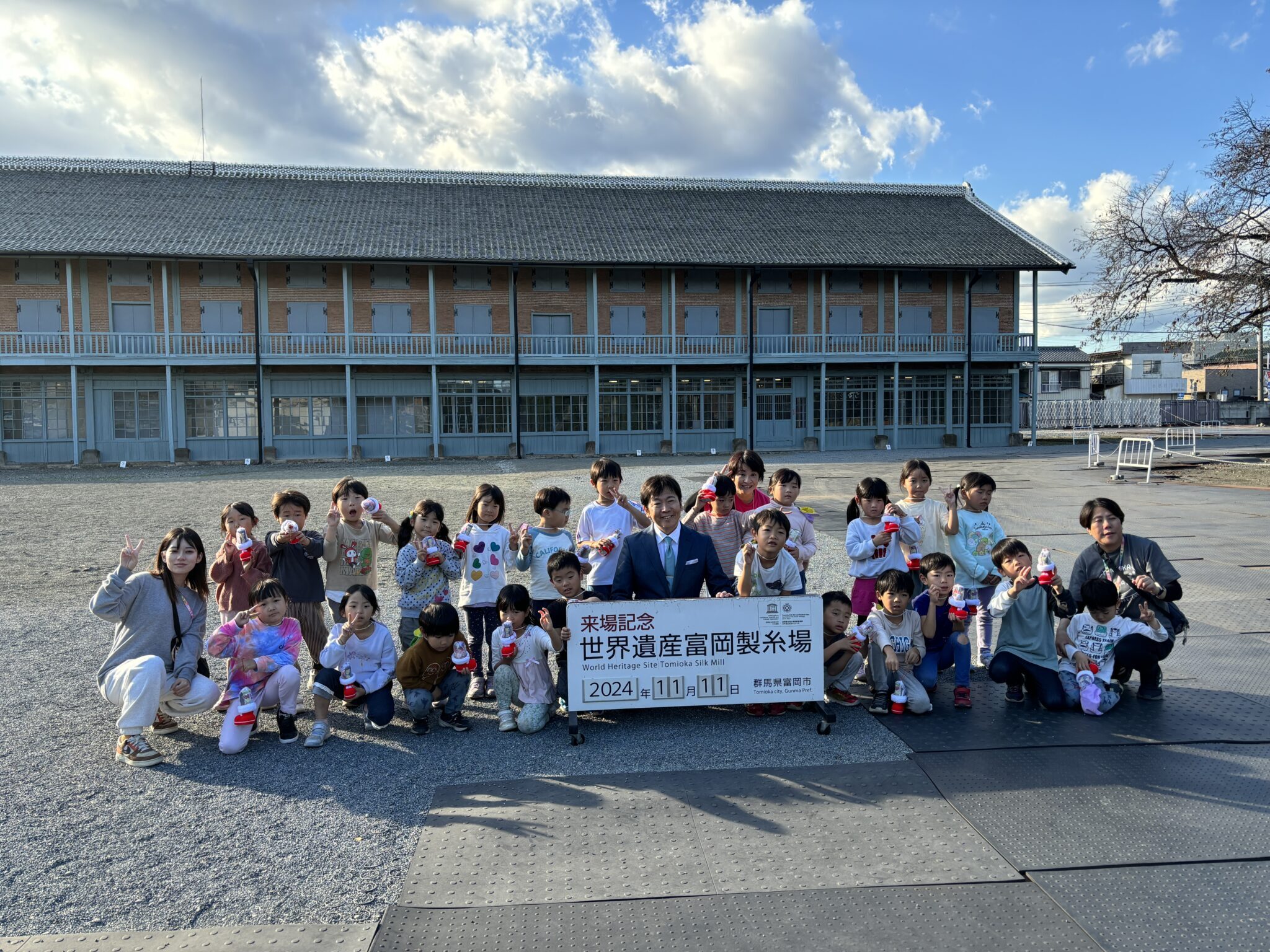 車いすテニスプレーヤー川合 雄大選手が初のアスリート社員として入社