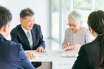 富裕層向け資産運用のマイプロパティがタックスヘイブンのケイマン諸島にある元本保証されたオフショア保険の取り扱いを開始しました