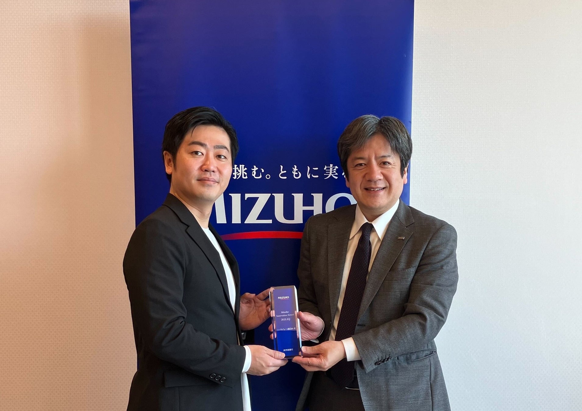 シンプルフォーム、「Mizuho Innovation Award 2025.1Q」を受賞