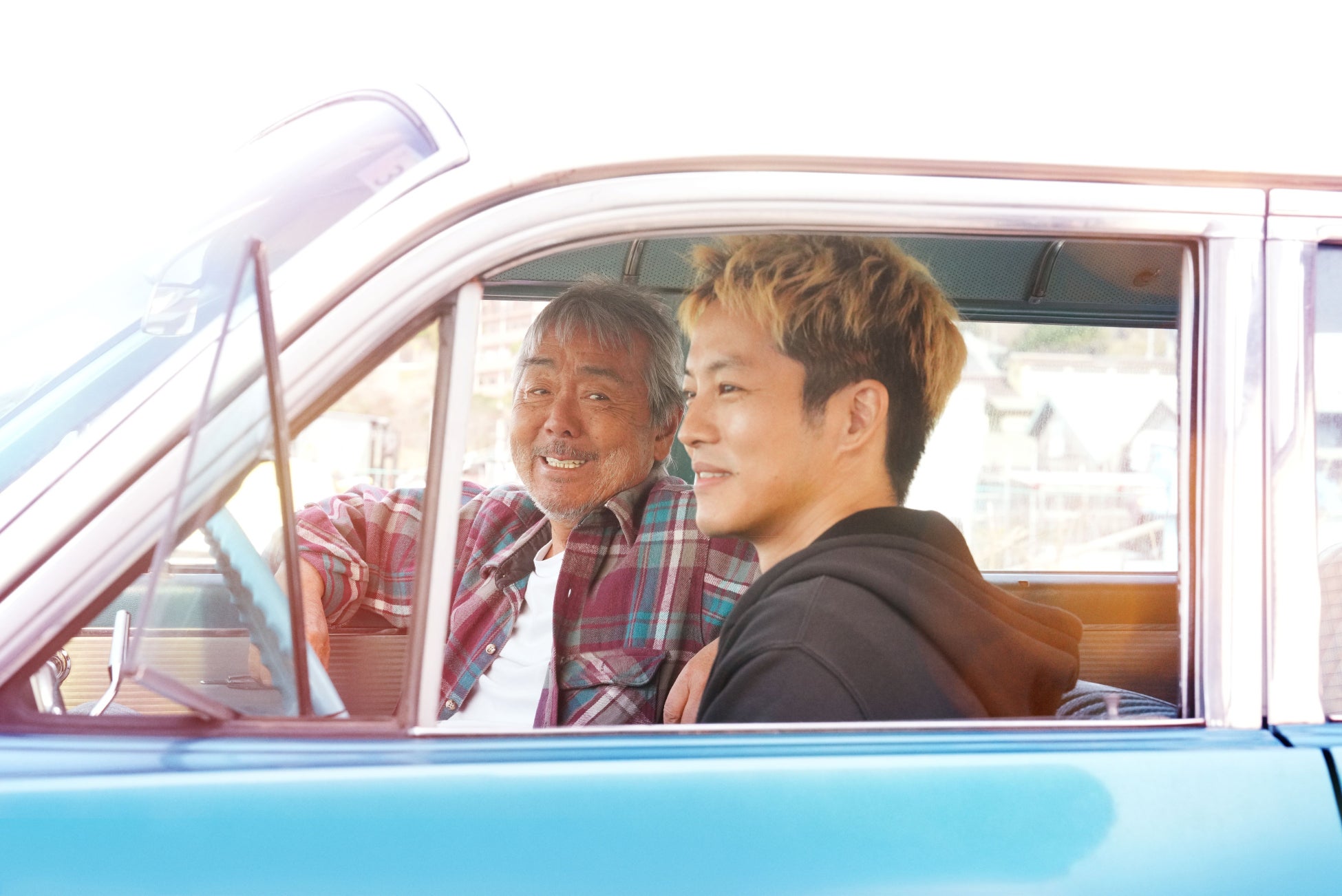 世界中に笑顔と希望を届けた感動の実話を元にした映画『父と僕の終わらない歌』とのタイアップCMを5/19（月）より放映開始！