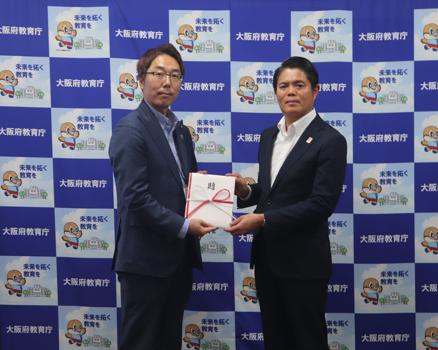 米国株式アクティブ残高10年連続世界No.1ティー・ロウ・プライス*1 過去100年間で唯一、17年連続同一カテゴリーファンドの平均を上回るリターン*2を獲得してきた運用戦略を採用したファンド