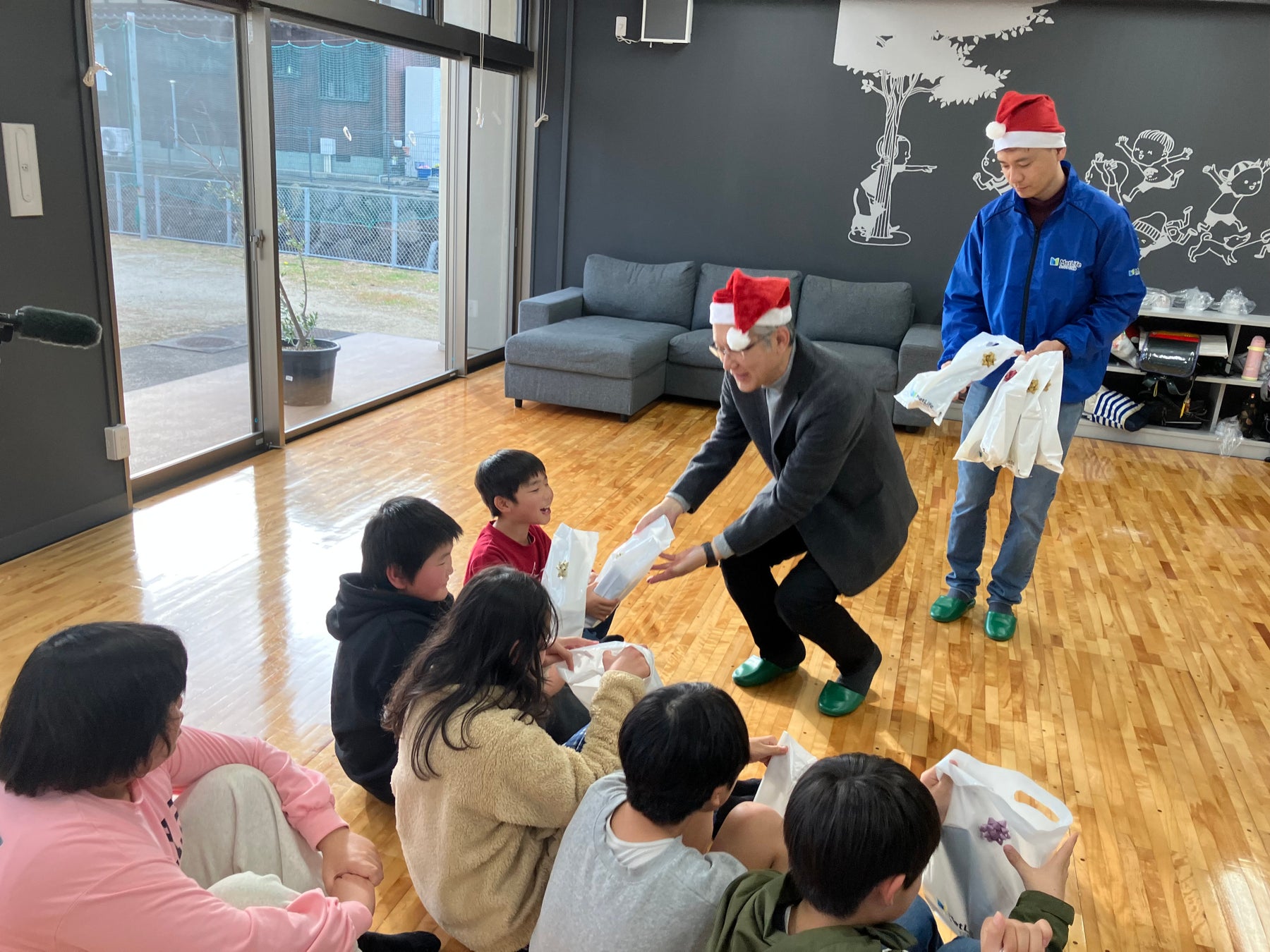 クリスマスに贈る笑顔とぬくもり