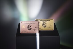 「アメリカン・エキスプレス®・ビジネス・ゴールド・カード」に 新色ローズゴールドが登場