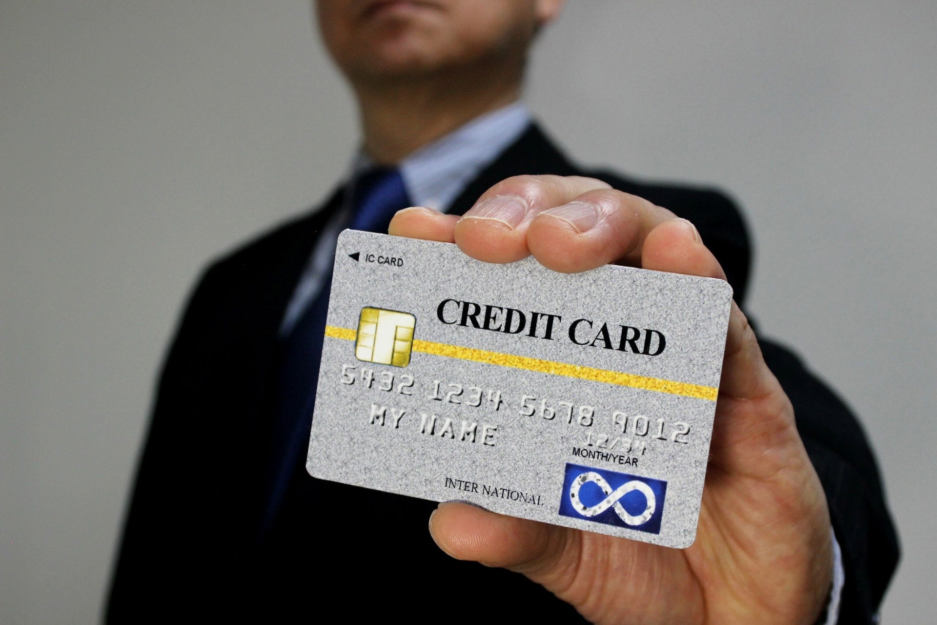 ＜初発表＞2026年 オリコン顧客満足度®調査 法人向けクレジットカードランキング┃消費生活ジャーナリスト 岩田 昭男氏監修！40名の専門家が評価