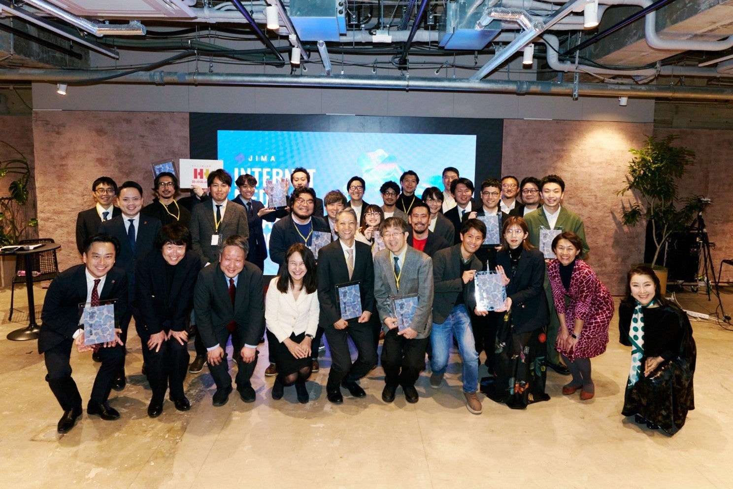 ＳＯＭＰＯ×女子サッカー共創企画「ＯＵＲ ＳＴＯＲＩＥＳプロジェクト～あなたの声を、私たちみんなの物語に～」がInternet Media Awardsの「U30’s VIEW」を受賞