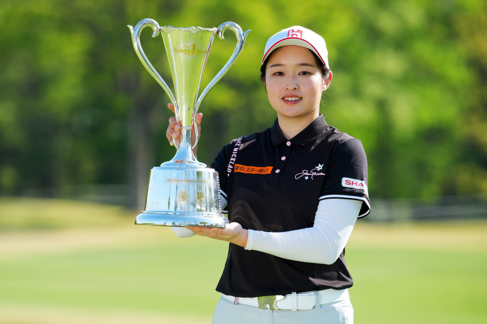スポンサー契約選手のウーチャイェン選手が今季初勝利、通算2勝目を挙げる　～富士フイルム・スタジオアリス女子オープンで優勝～