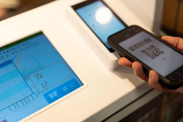 「キャッシュレス決済」重い小売業の負担　手数料負担、10年で4割増　飲食店の手数料負担は倍増　持続可能な「キャッシュレス決済」課題